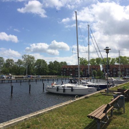 Blick Auf Yachthafen An Der Ostsee Ueckermunde Bagian luar foto